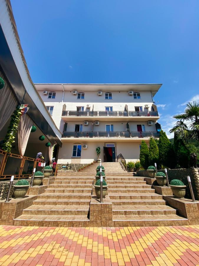 Park-Hotel Abkhazia Tsandrypsh Exterior photo