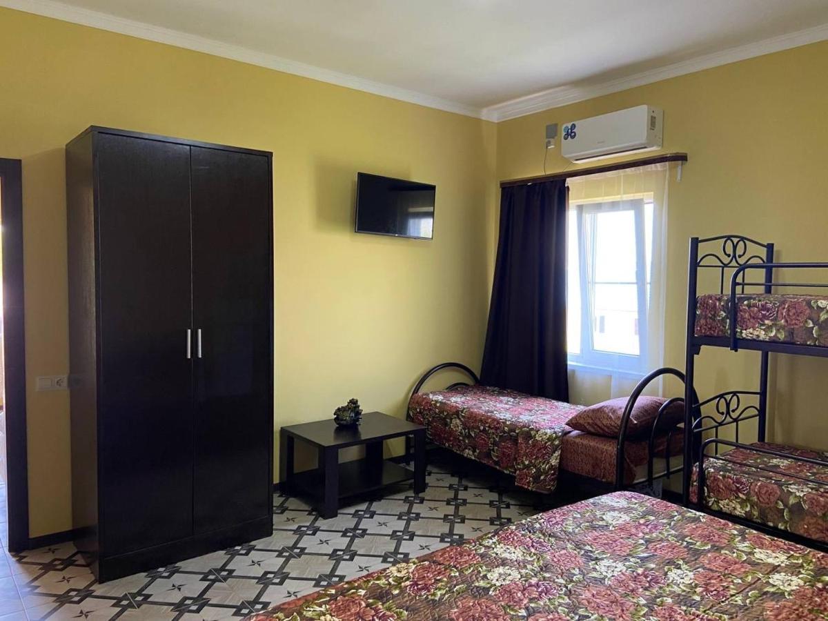 Park-Hotel Abkhazia Tsandrypsh Exterior photo